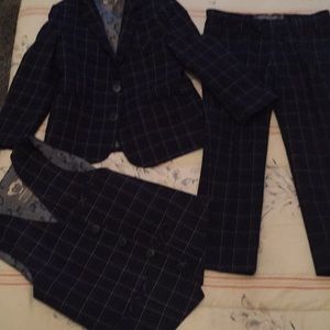 Appaman pinstripe 3 piece suit euc &bow tie sz 5